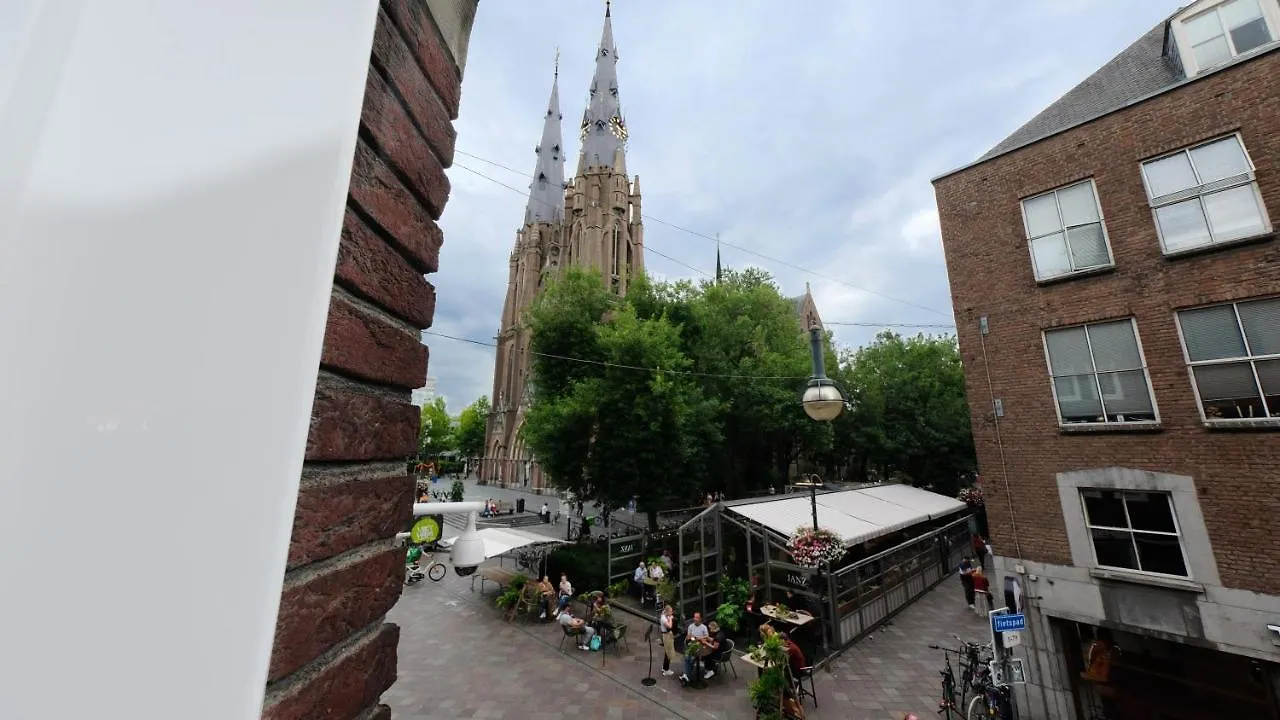Luxury 60M2 Apartment With 20M2 Private Terrace - R65A Eindhoven 0*,  Países Bajos